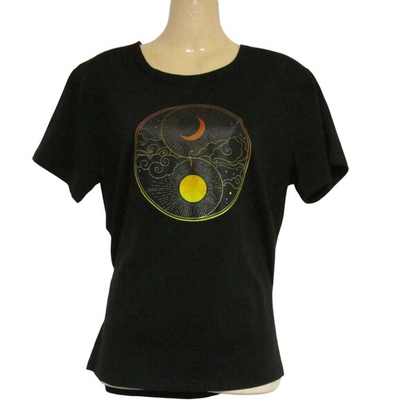 Unisex Black Cotton T Shirt with Celestial Graphic Design Size L - Picture 1 of 5